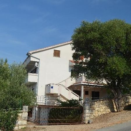 Apartments Josip Lun  Exterior photo