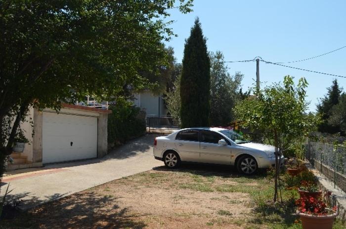 Apartments Josip Lun  Exterior photo